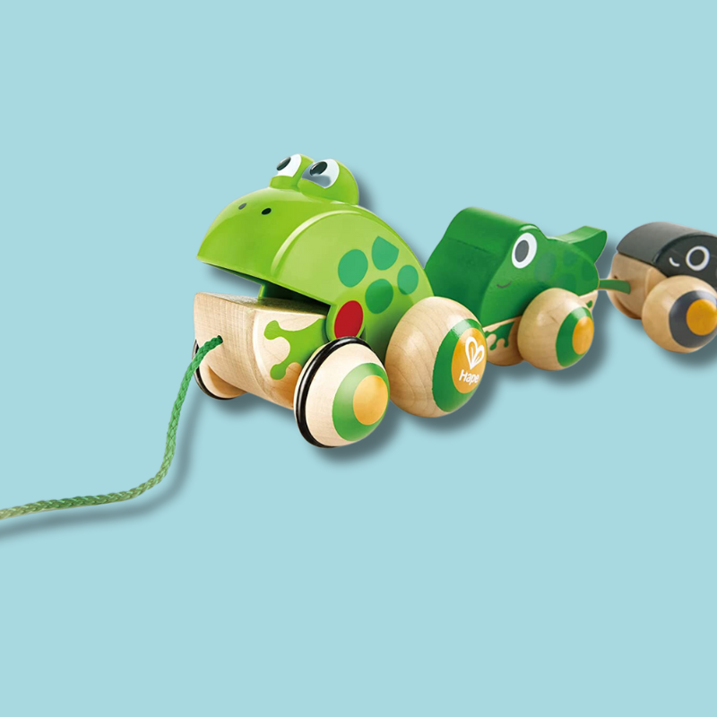 Pull-Along Frog Family