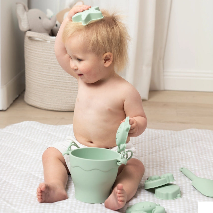 8pc Silicone Bucket Set