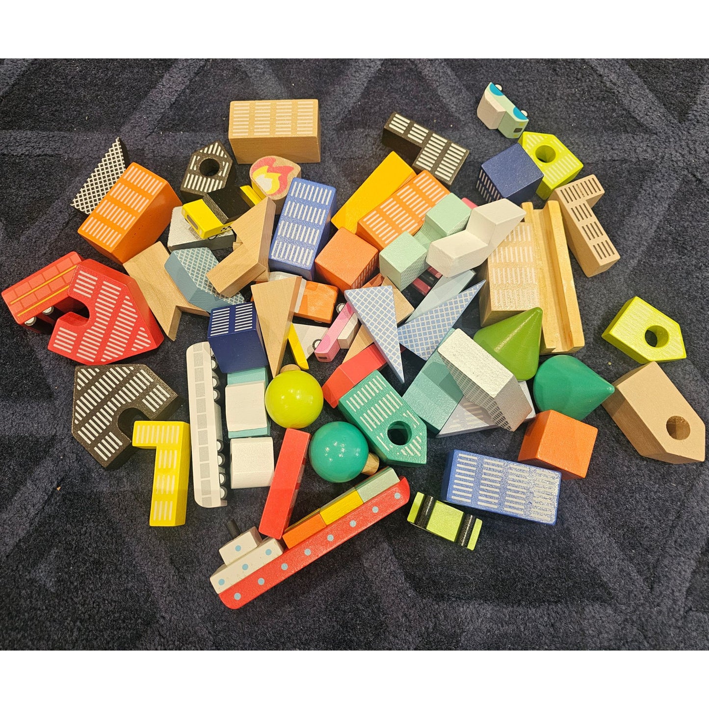 Colourful Wooden Blocks and City Playset (118 pcs) (Second Play)