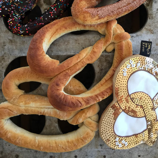 Pretzel Sequin Purse