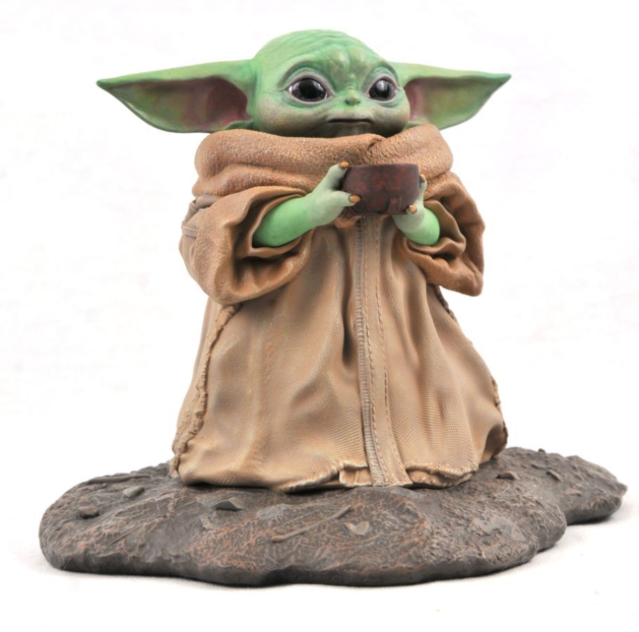 Star Wars: The Mandalorian – The Child with Soup Bowl 1:2 Scale Statue – additional product view