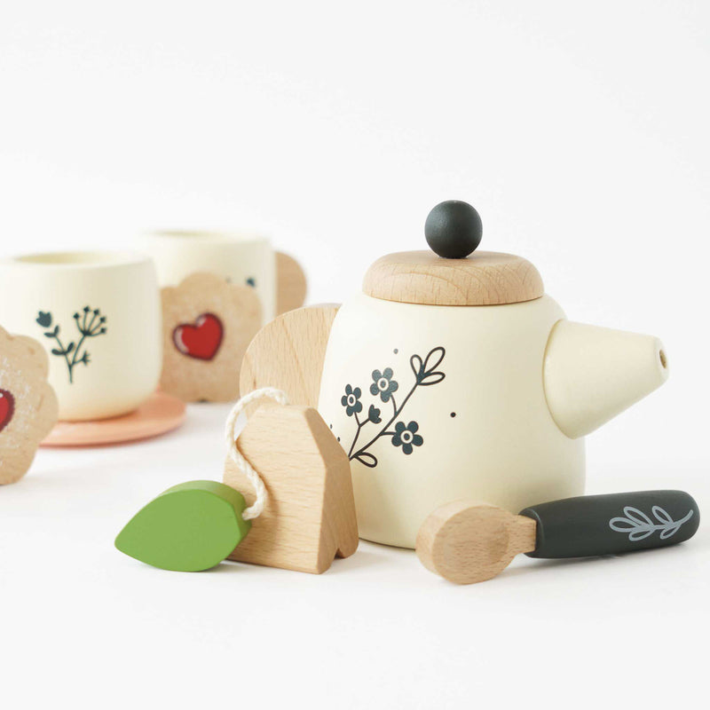 Le Toy Van Wooden Tea Set and Tray – 12-Piece Pretend Play Set