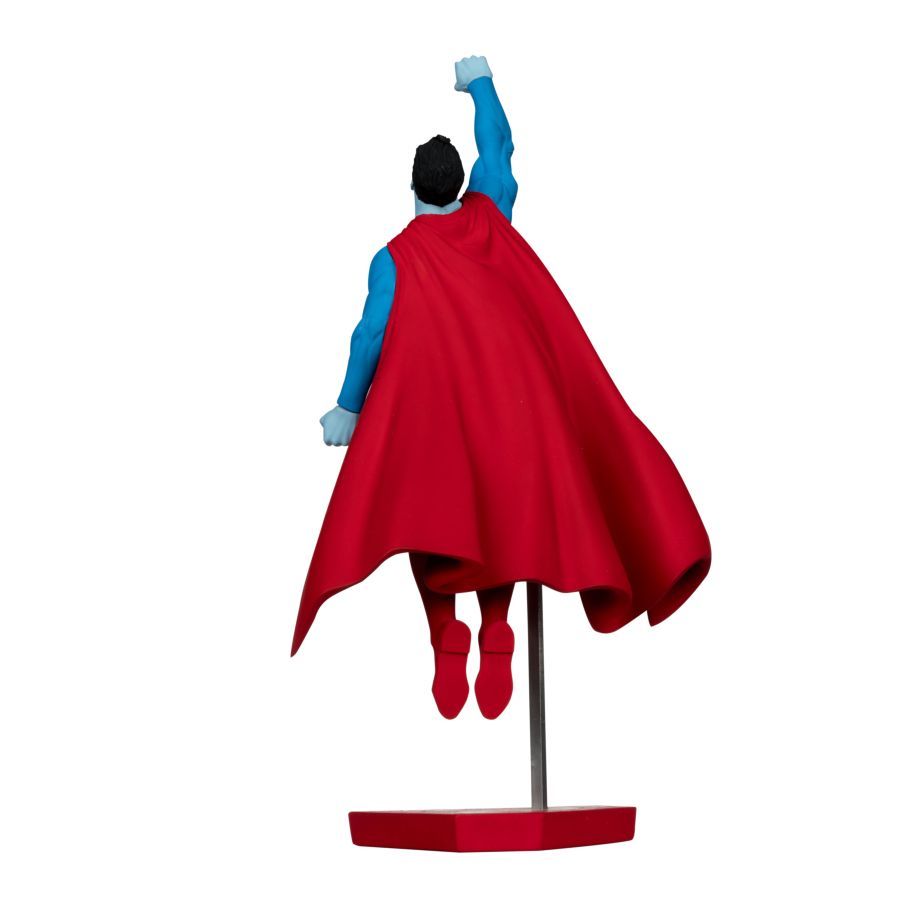 DC Comics – Superman Red & Blue by Gary Frank Resin Statue – product image 4