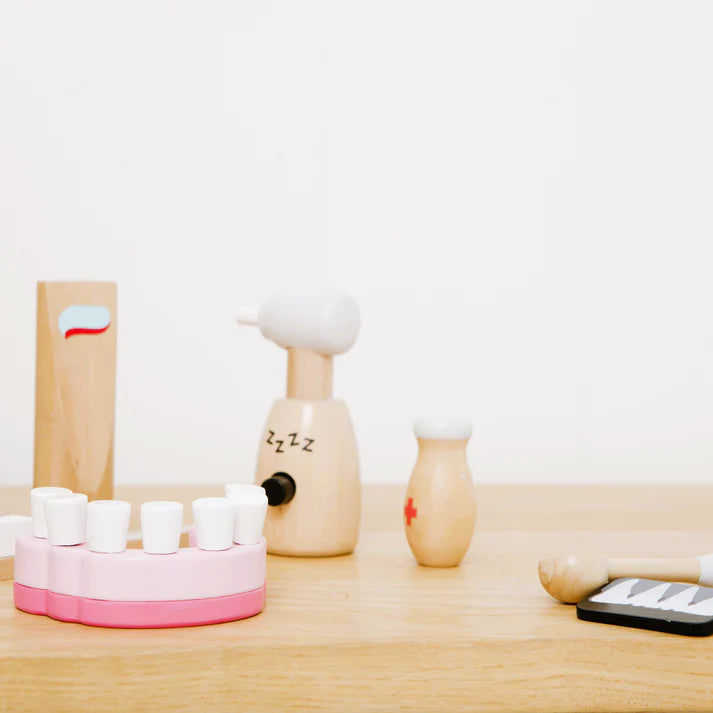 Wooden Dentist Kit