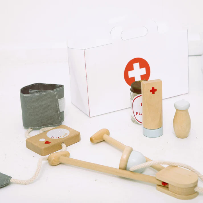 Wooden Iconic Doctors Kit