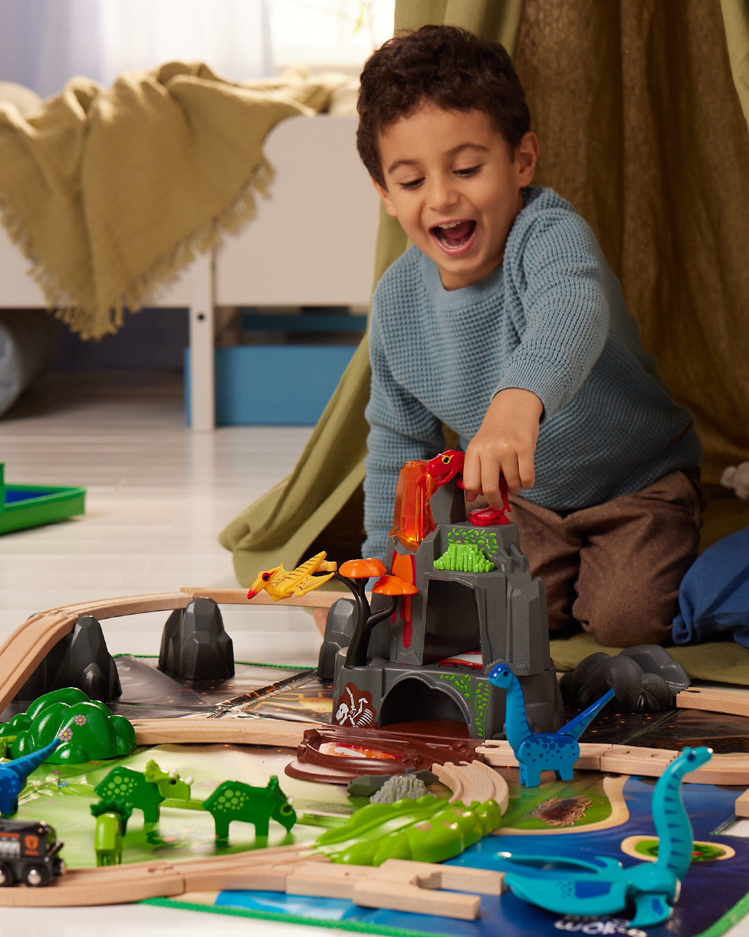 BRIO - Dinosaur Deluxe Set 45 pieces