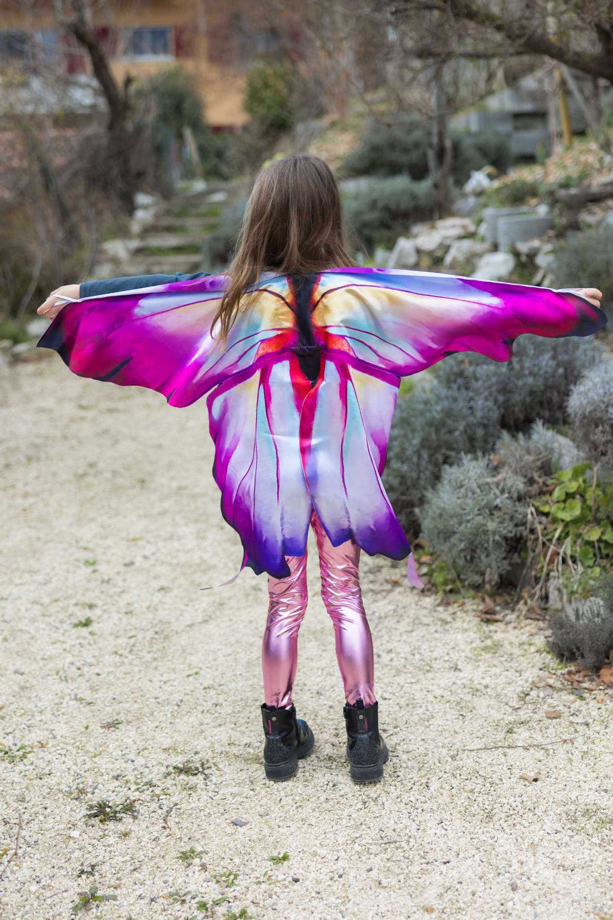 Great Pretenders Ombre Butterfly Soft Wings – Size 4–6. Clothing, footwear and other accessories shown are not included.