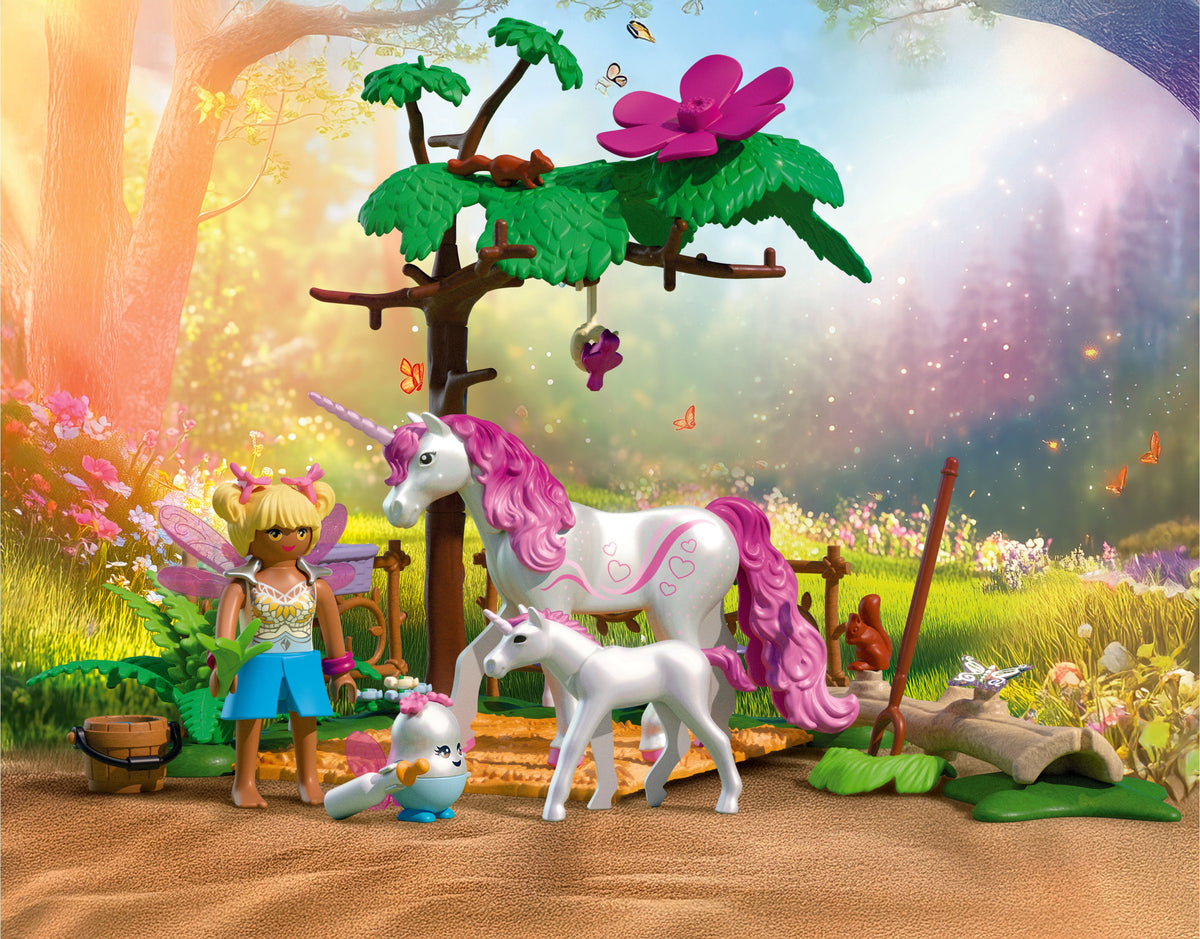 Playmobil - Magical Unicorn Stable – product view 2